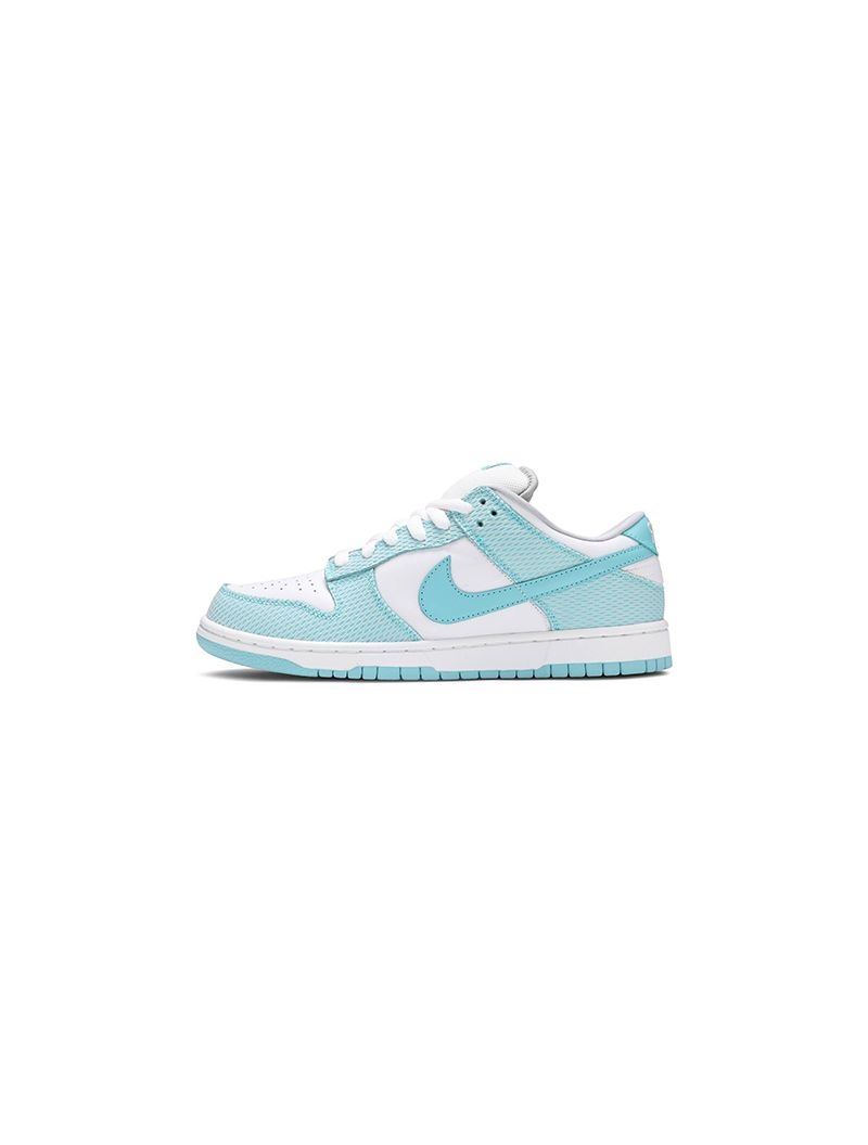 dunk low high hair