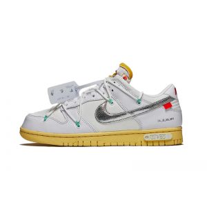 dunk low university blue fake