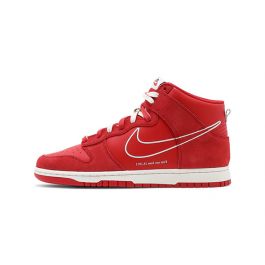 dunk high se first use red